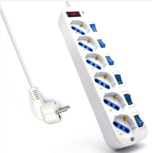 MULTIPRESA 6 PRESE CON PROTEZIONI E SPINA SCHUKO EWENT EW3932-3M BIANCA