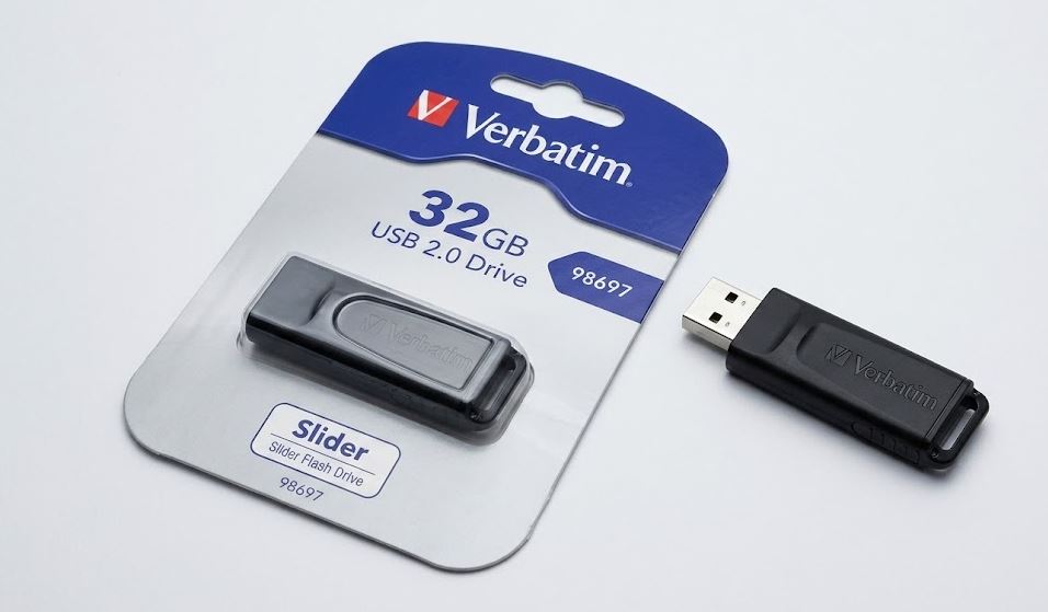 MEMORIA USB 32GB 2.0 VERBATIM 98697